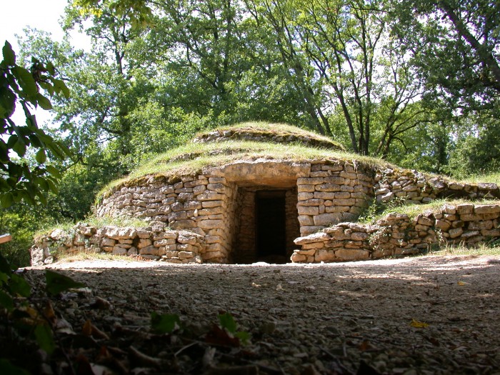 Gite proche de la nécropole du Tumulus de Bougon